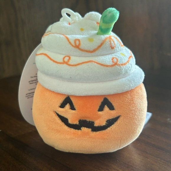 Squishmallow Joldy bat and Lester pumpkin Halloween plush! - Picture 4 of 4